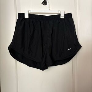 Nike Women's Black Athletic Shorts